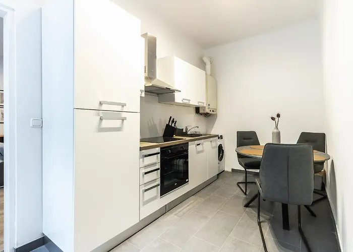 Modern And Lovely Next To Subway Station * Wien